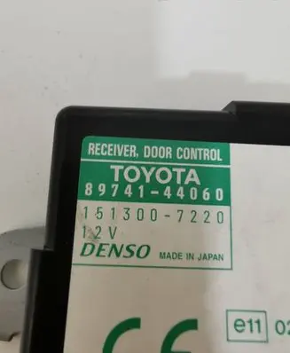 Toyota Avensis Verso Door control unit/module 8974144060