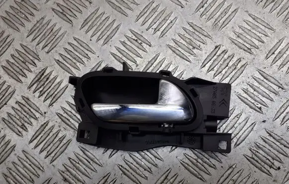 Peugeot 407 Rear door interior handle trim 96526177