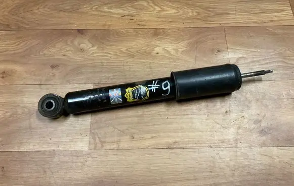 Mercedes-Benz ML W163 Rear shock absorber/damper 614024 0030 05222