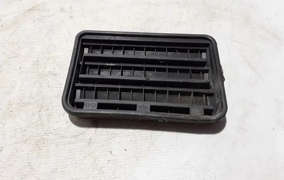 BMW 5 F10 F11 Fender grill 6962293