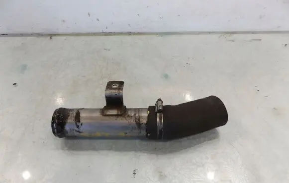 Opel Frontera A Intercooler hose/pipe