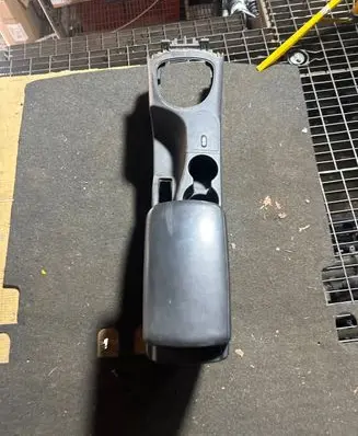 Nissan Qashqai Armrest