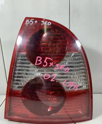 Volkswagen PASSAT B5.5 Rear/tail lights 3B5945258B
