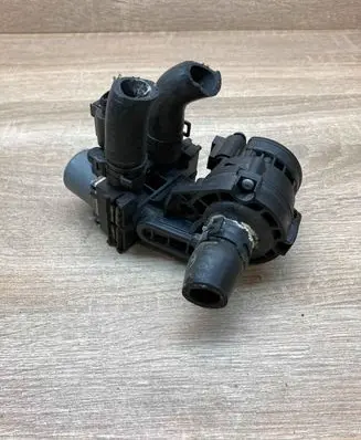 Audi A6 S6 C6 4F Coolant heater control valve 0392023007 WITHPLUG