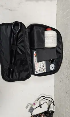 Nissan Qashqai Tire air pump compressor 17370241 AIRCOMPRESSOR