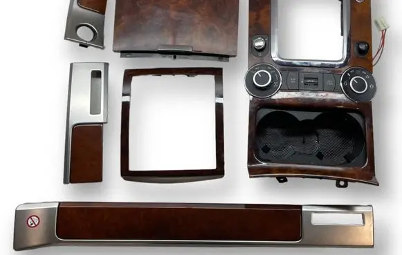 Volkswagen Touareg I Center console decorative trim 7L6857239 7L6857240 7L6863337E