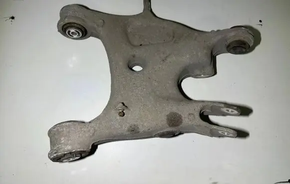 BMW 5 F10 F11 Rear upper control arm/wishbone 6780071