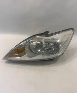 Ford Focus Headlight/headlamp 8M5113W030AF