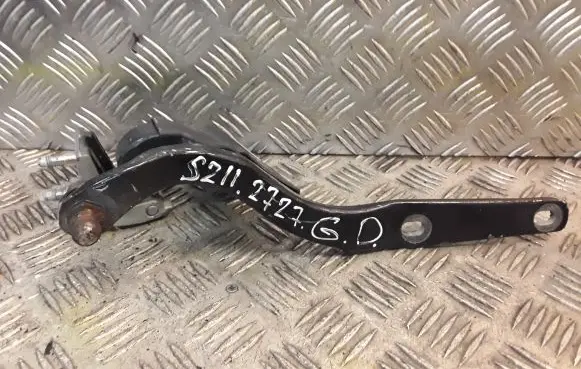 Mercedes-Benz E W211 Tailgate/trunk/boot hinge