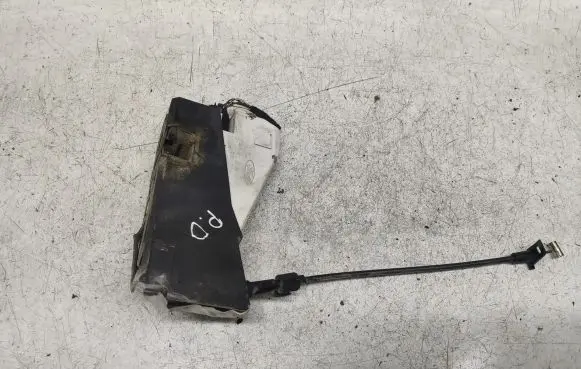 Seat Alhambra (Mk1) Front door lock