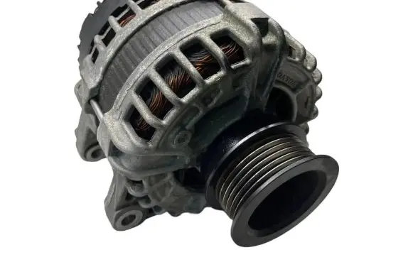 Volvo V40 Generator/alternator 30659580 0125812009 G83HC771204