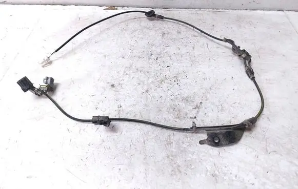 Toyota Avensis T270 Rear ABS sensor wiring