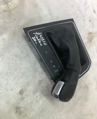 Volkswagen Touran III Gear lever shifter trim leather/knob 5TB713203G