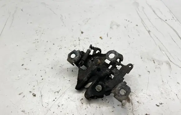 Toyota RAV 4 (XA30) Engine bonnet/hood lock/catch 