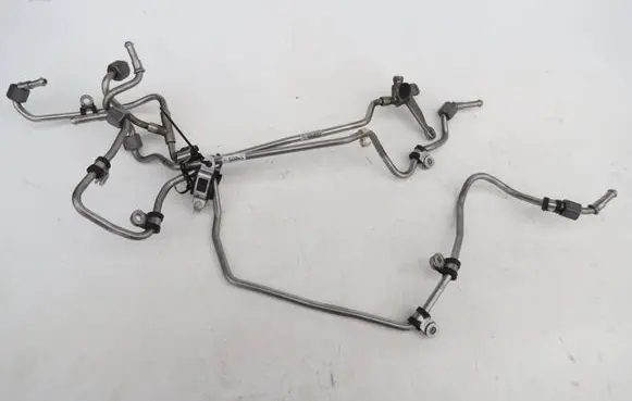 Mercedes-Benz CLS C218 AMG Fuel return line/hose 