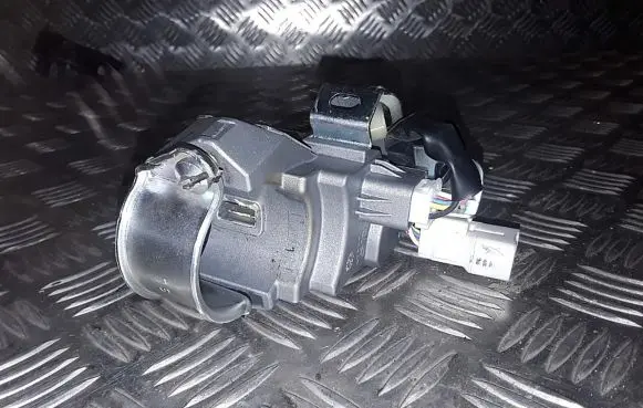 Steering wheel lock