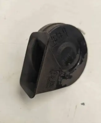 Audi A6 S6 C5 4B Horn signal 0052383