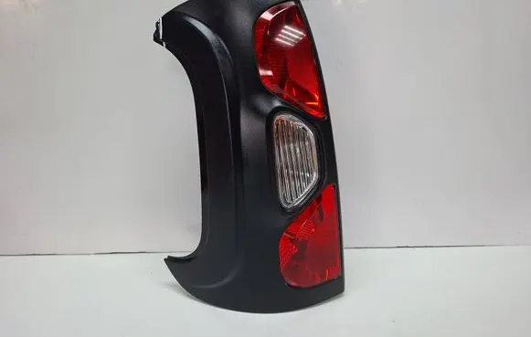 Fiat Panda III Rear/tail lights S27645875 521023520
