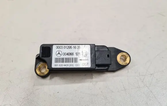 Mercedes-Benz C W203 Airbag deployment crash/impact sensor 0018204462 001820442603