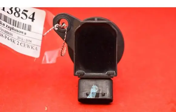 Toyota Avensis Verso High voltage ignition coil 90080-19019