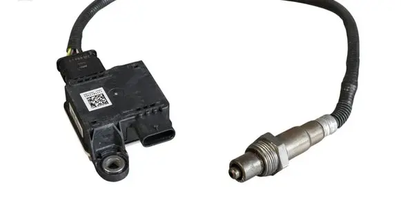 Mercedes-Benz Sprinter W907 W910 Lambda probe sensor A0009050608