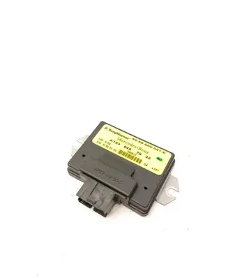 Mercedes-Benz ML W163 Transfer box differential control unit A1635457932