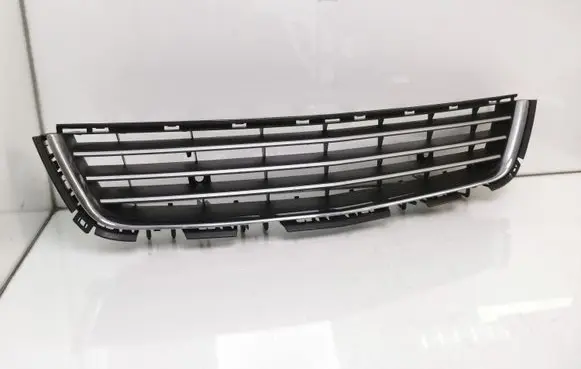 Opel Astra H Front bumper lower grill 374339703