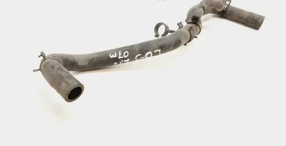 Land Rover Discovery 3 - LR3 Engine coolant pipe/hose JHB501461