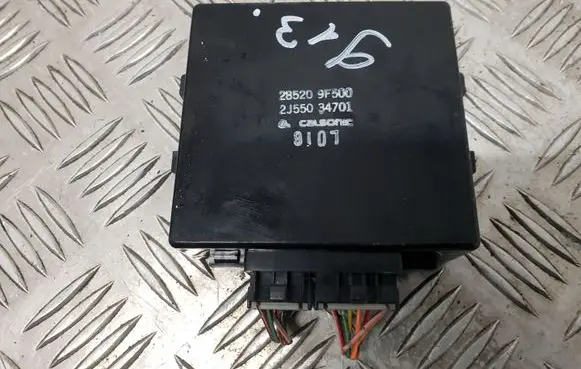 Nissan Primera Other control units/modules 285209F500