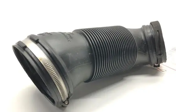 Skoda Kamiq Air intake hose/pipe 5Q0129684E