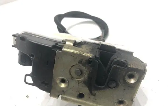 Citroen C3 Front door lock 46978780
