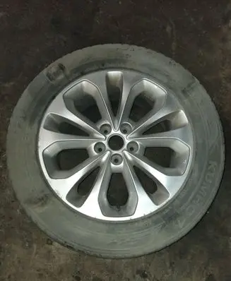 KIA Sorento R18 alloy rim NOCODE
