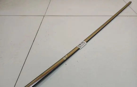 Opel Zafira B Front door glass trim molding 
