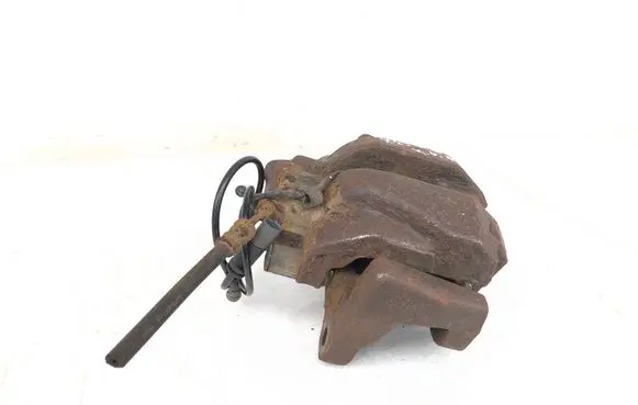 BMW X3 F25 Front brake caliper