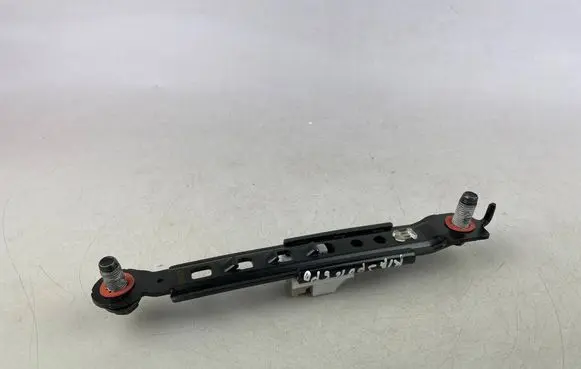 KIA Sportage Seat belt height adjuster 