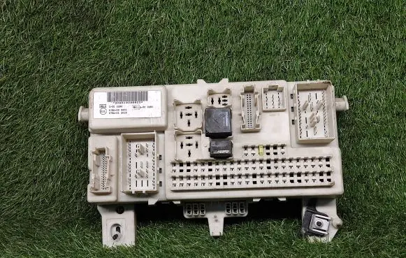Ford Focus Power management control unit 4M5T14A073BJ