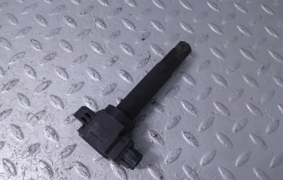 Suzuki Swift III High voltage ignition coil 3340081P00