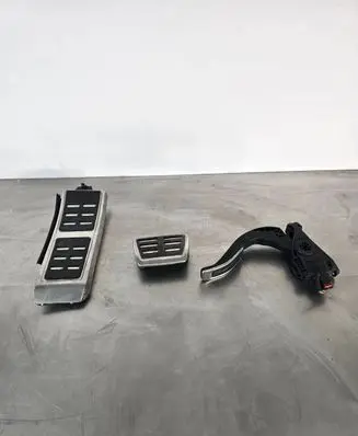 Audi A6 S6 C7 4G Foot rest pad/dead pedal 8K1864777 2170209