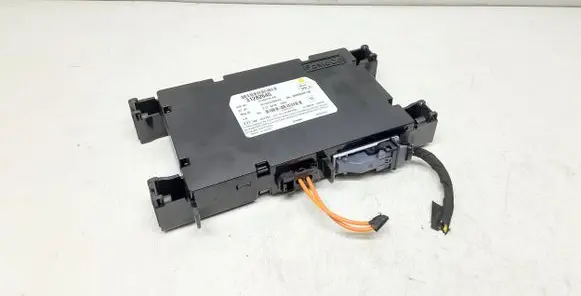 Volvo V50 Bluetooth control unit module 31282645