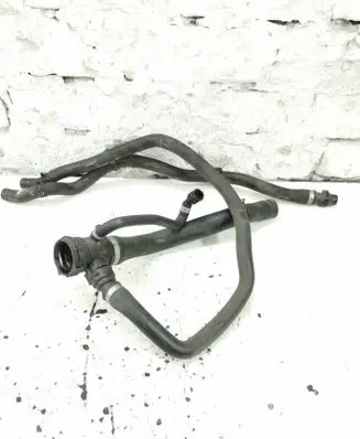 BMW 1 F20 F21 Engine coolant pipe/hose 7619432