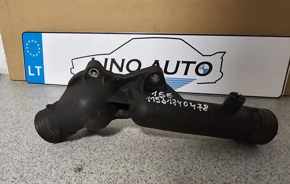 BMW 5 E39 Engine coolant pipe/hose 11531740478