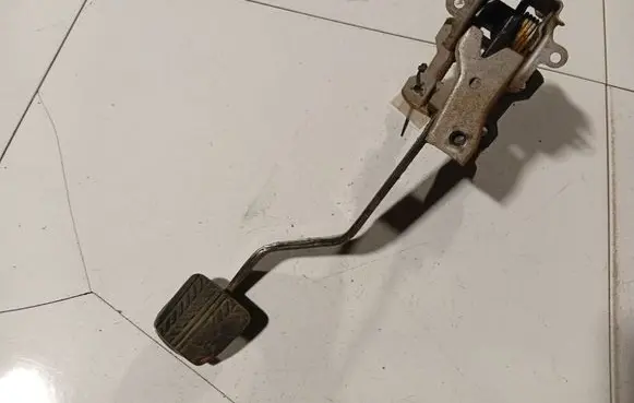 Brake pedal