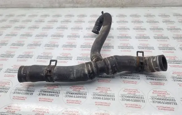 Audi A4 S4 B5 8D Engine coolant pipe/hose 028121053AA