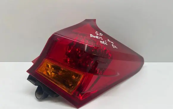 Toyota Auris E180 Rear/tail lights