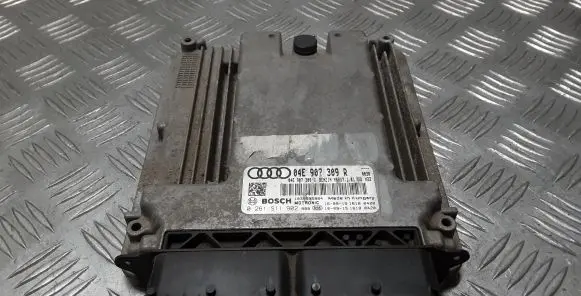 Audi A4 S4 B9 Engine control unit/module 04E907309R 0261S11902