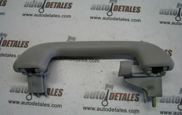 Toyota Corolla Verso AR10 Rear interior roof grab handle