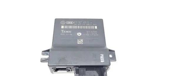 Audi A6 S6 C6 4F Gateway control module 4F0907468D