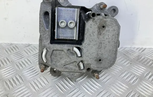 Audi A7 S7 4K8 Gearbox mount 4M0399115P 4M0399153M