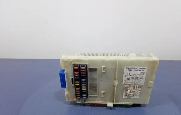 Ford Mondeo MK IV Fuse box set 7G9T14A073DB