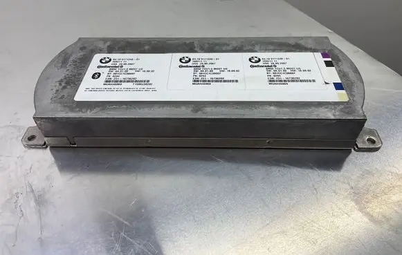 BMW 5 E60 E61 Bluetooth control unit module 9171348 16921111 001CC103B66F
